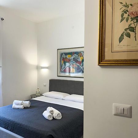 קליארי Dante 134 Rooms מראה חיצוני תמונה